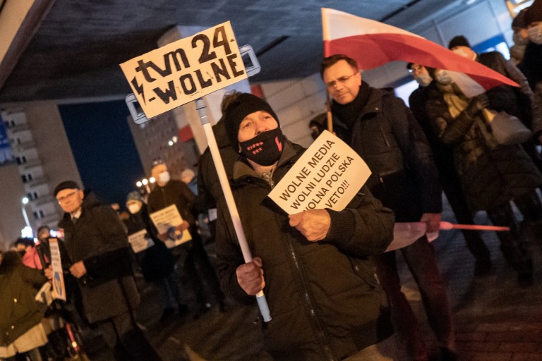 W Koninie nie składają szabli w obronie wolnych mediów