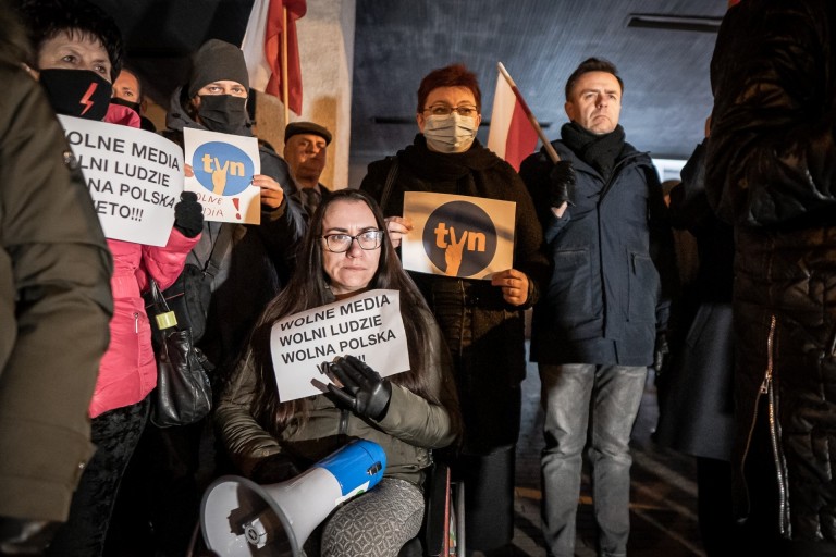 W Koninie nie składają szabli w obronie wolnych mediów