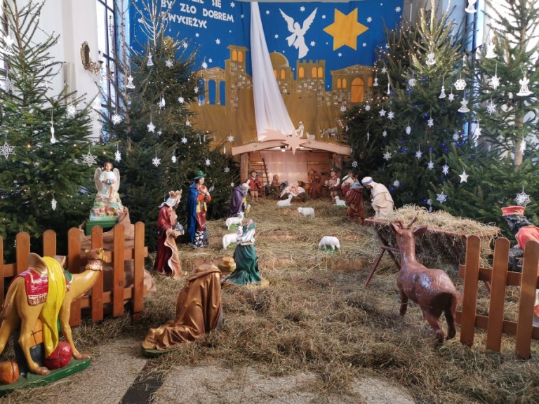 Pójdźmy wszyscy do stajenki! Szopki w konińskich parafiach