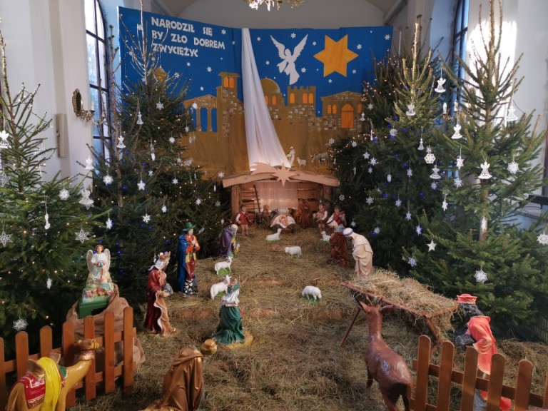 Pójdźmy wszyscy do stajenki! Szopki w konińskich parafiach