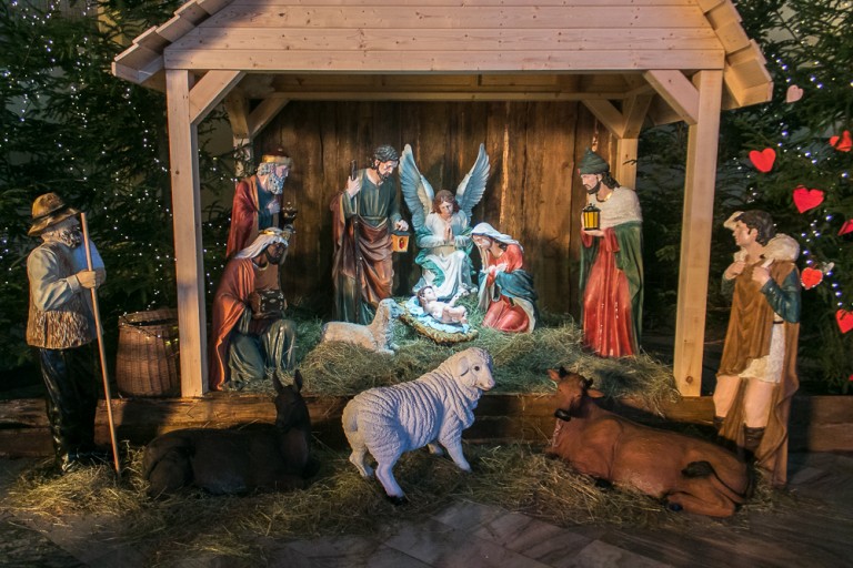 Pójdźmy wszyscy do stajenki! Szopki w konińskich parafiach