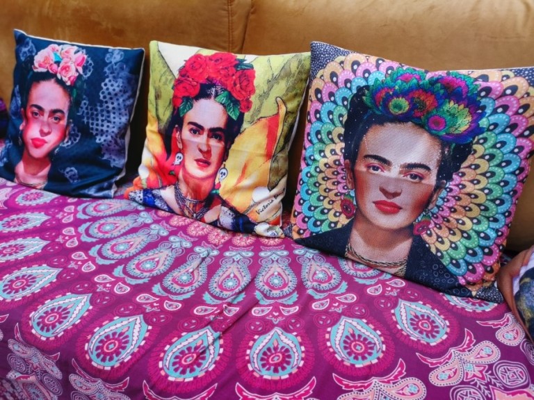 Z miłości do Fridy powstał salonik. Krysia Ruminkiewicz w swoim świecie