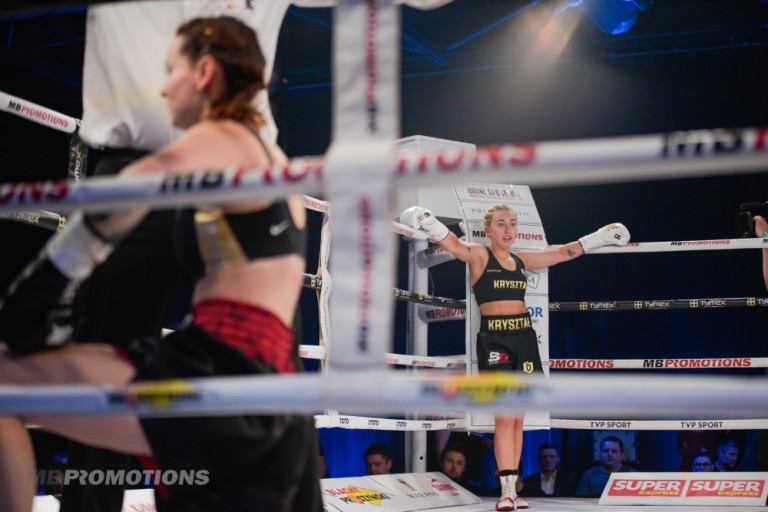 To był wieczór nokautów. Niestety na deski padł również Patryk Szymański