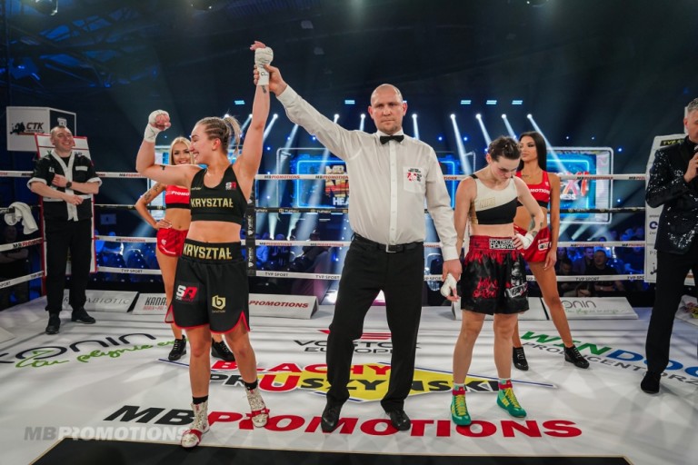 To był wieczór nokautów. Niestety na deski padł również Patryk Szymański