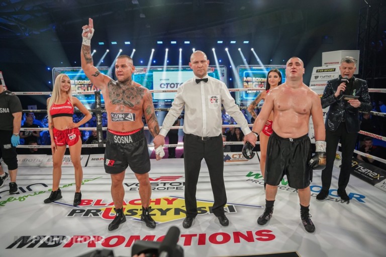 To był wieczór nokautów. Niestety na deski padł również Patryk Szymański