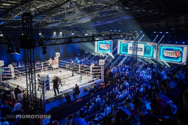 To był wieczór nokautów. Niestety na deski padł również Patryk Szymański