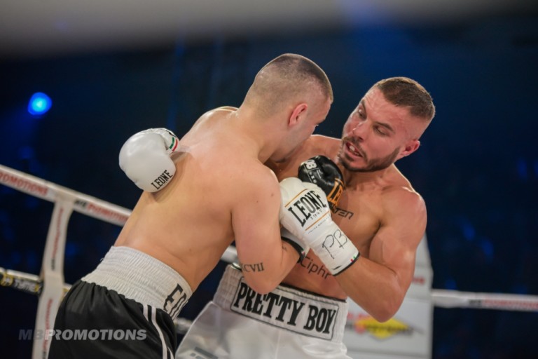 To był wieczór nokautów. Niestety na deski padł również Patryk Szymański