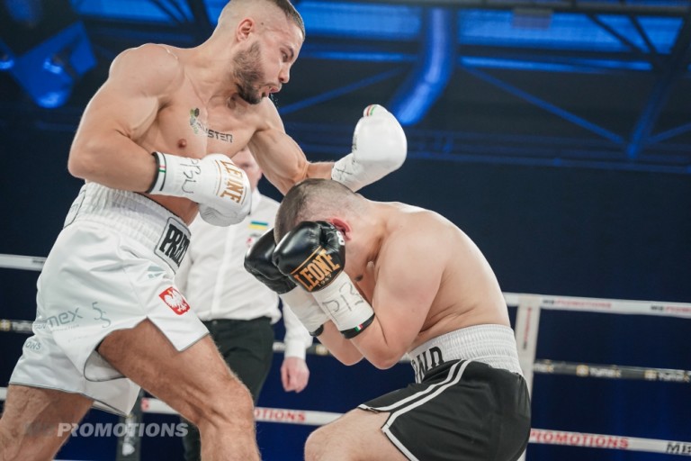 To był wieczór nokautów. Niestety na deski padł również Patryk Szymański