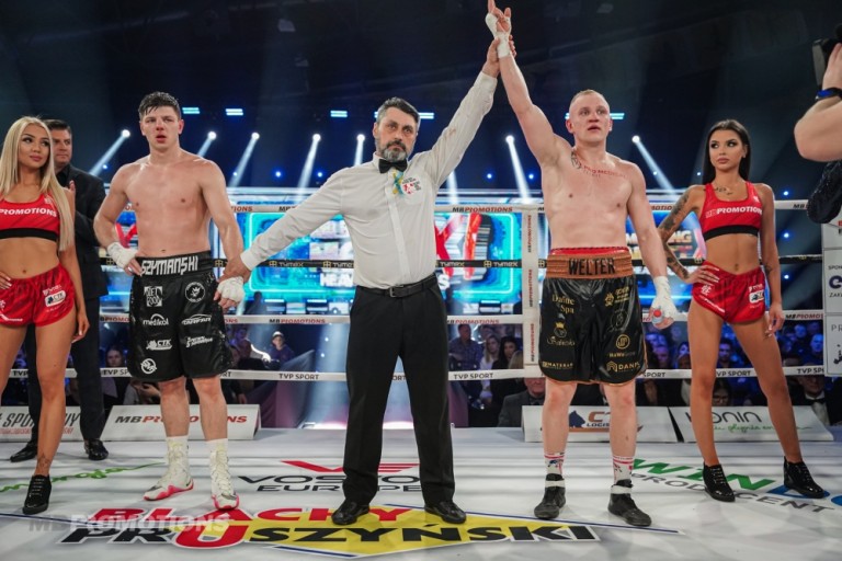 To był wieczór nokautów. Niestety na deski padł również Patryk Szymański