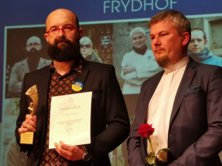 Statuetki i wyróżnienia za działalność na rzecz powiatu konińskiego