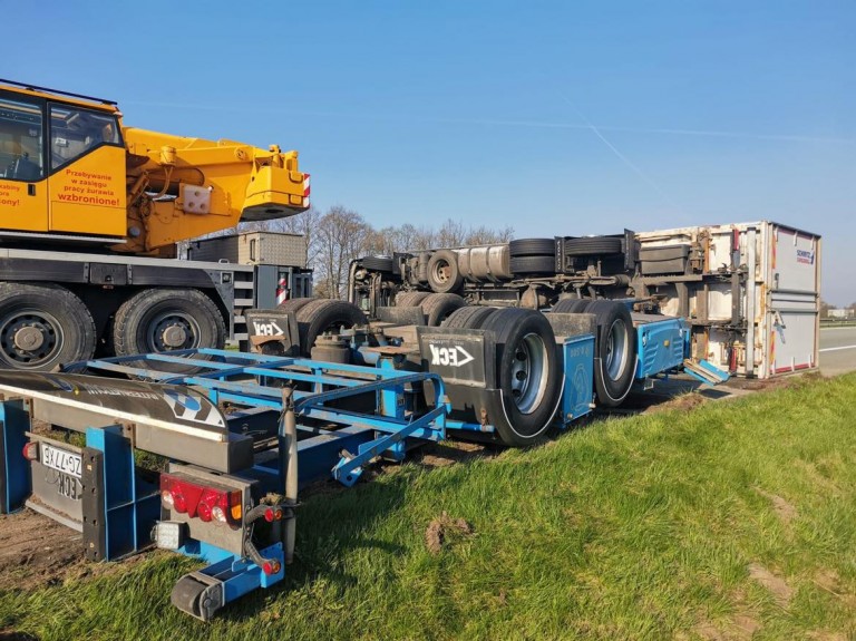 Uwaga! Zablokowana autostrada
