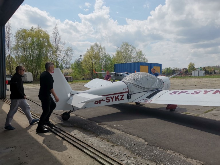 Wyjątkowy Dzień Strażaka. Druhowie OSP Ślesin i ich latający prezent