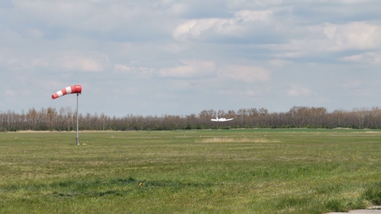 Wyjątkowy Dzień Strażaka. Druhowie OSP Ślesin i ich latający prezent