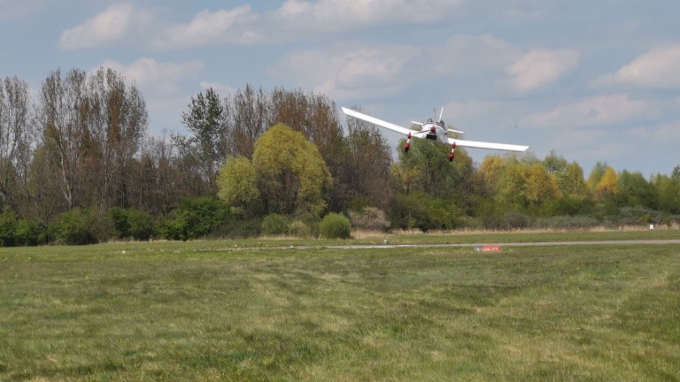 Wyjątkowy Dzień Strażaka. Druhowie OSP Ślesin i ich latający prezent