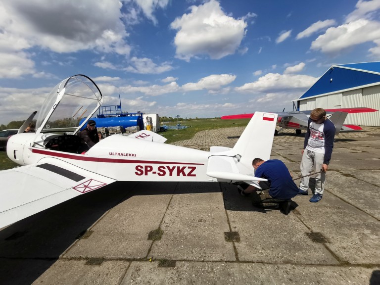 Wyjątkowy Dzień Strażaka. Druhowie OSP Ślesin i ich latający prezent