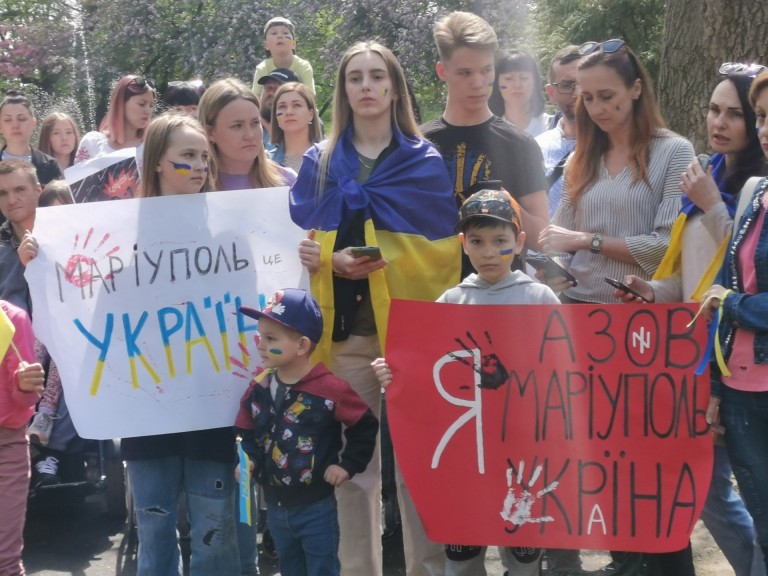 Save Mariupol! Przejmujący apel Ukraińców mieszkających w Koninie