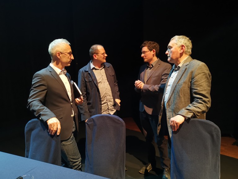 Zielony amfiteatr wpisujący się w konińską architekturę i dolinę Warty