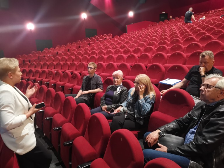 Zielony amfiteatr wpisujący się w konińską architekturę i dolinę Warty