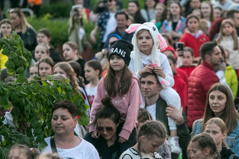 Podbija polską scenę muzyczną. Bryska zagrała dla koninian!