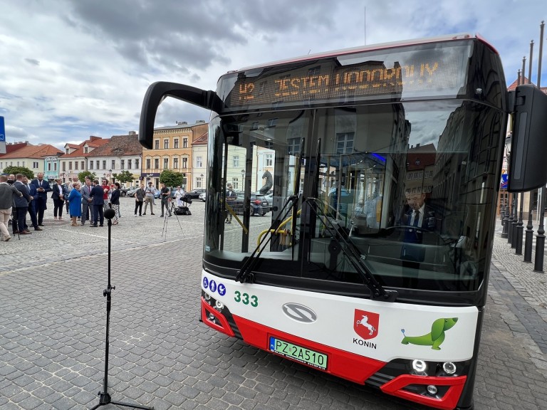 „To epokowe wydarzenie”. Pierwszy „wodorowiec” w komunikacji miejskiej