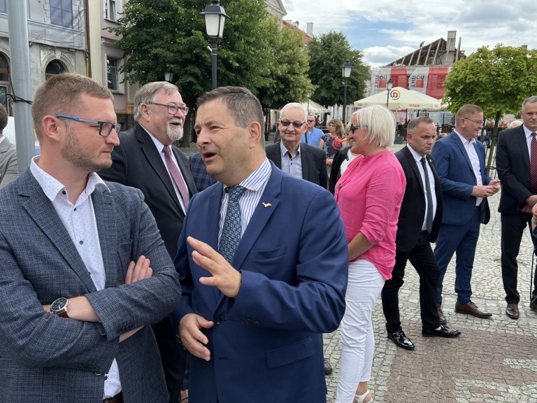 „To epokowe wydarzenie”. Pierwszy „wodorowiec” w komunikacji miejskiej