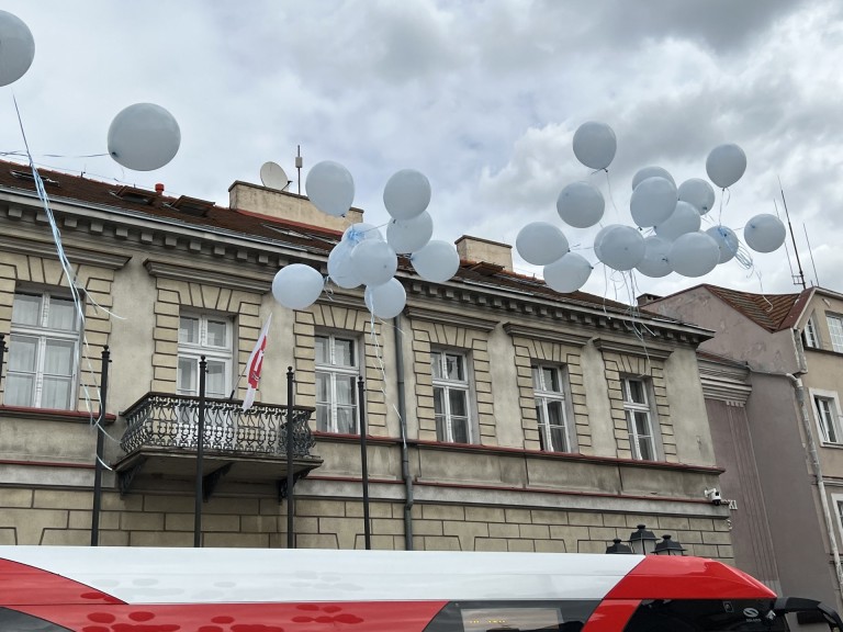 „To epokowe wydarzenie”. Pierwszy „wodorowiec” w komunikacji miejskiej