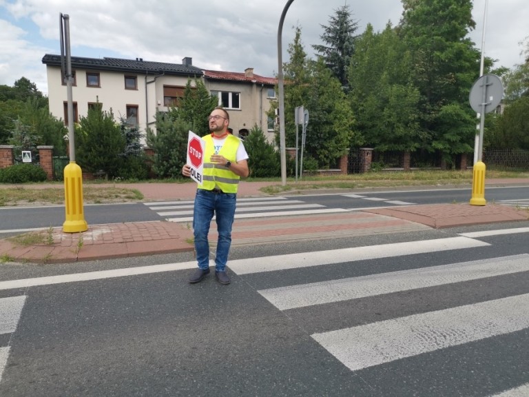 Nie chcą torów. Będą dalej blokować drogi!