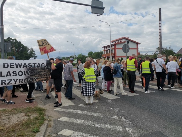 Nie chcą torów. Będą dalej blokować drogi!
