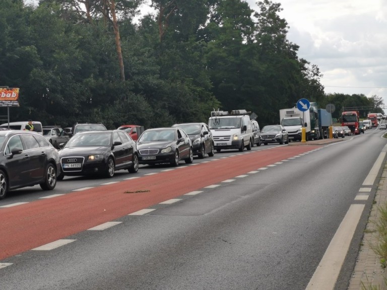 Nie chcą torów. Będą dalej blokować drogi!