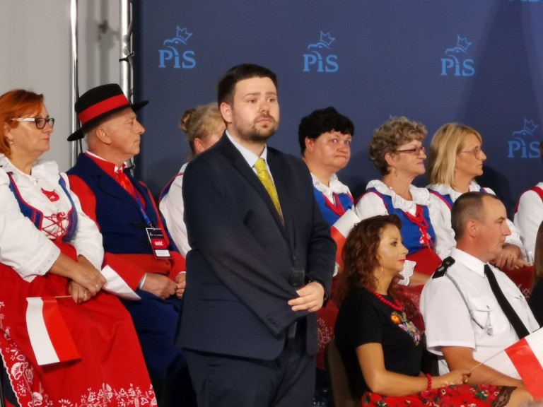 Jarosław Kaczyński w Koninie. Zobaczcie jak „powitano” prezesa!