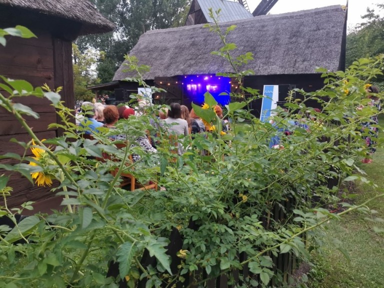 Czerpią z tradycji ukraińskich wsi. Muzyczna wyobraźnia nie zna granic