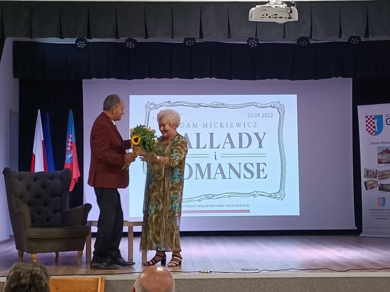 Narodowe Czytanie z seniorką rodu Mostowiaków