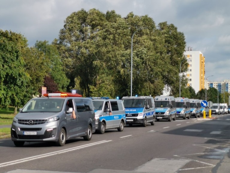 Pod tęczą w Koninie. Zobaczcie ten kolorowy marsz przez miasto