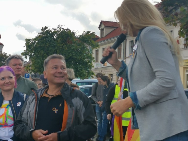 Pod tęczą w Koninie. Zobaczcie ten kolorowy marsz przez miasto