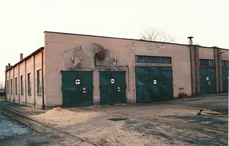 Z Sompoleńskiej stacji kolejowej pozostał jedynie dworzec i wieża ciśnień