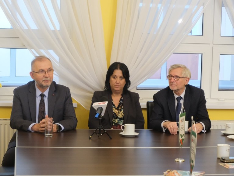 Minister doceniła pracę samorządu na rzecz mieszkańców