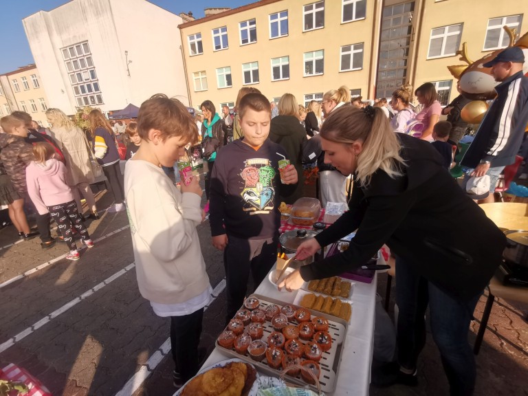 Piknik Konińskiego Pyrka. Jesienna impreza w szczytnym celu