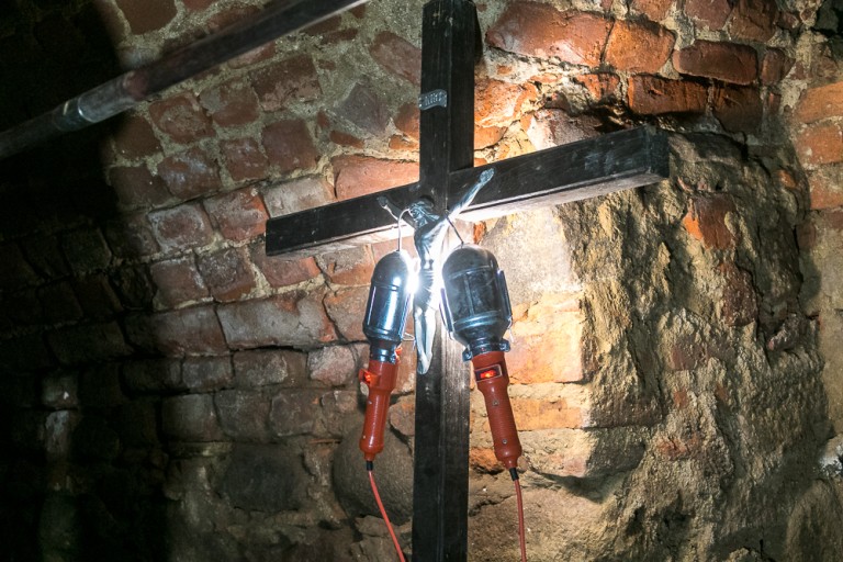 Kazimierskie krypty odkrywają swoje tajemnice. Ruszyły dalsze prace