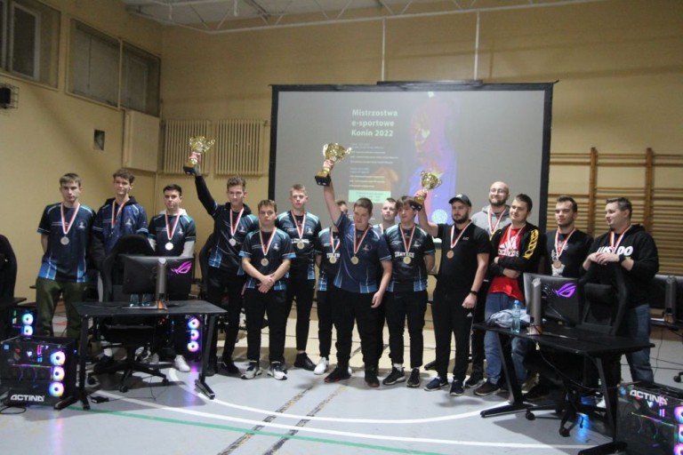 Mistrzostwa e-sportowe Konin 2022 za nami. Kopernik najlepszy