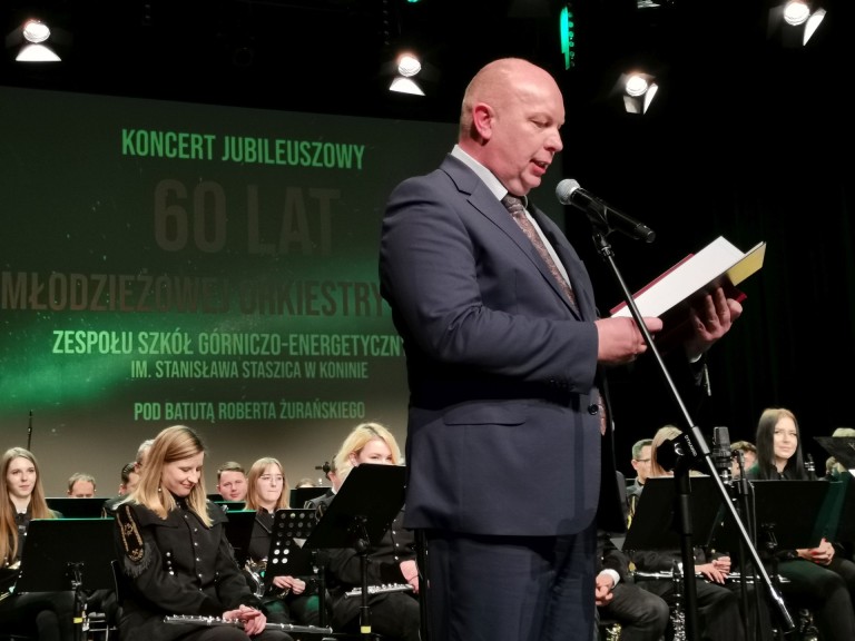 Muzyka i kabaret, czyli 60. urodziny Młodzieżowej Orkiestry Dętej ZSGE!