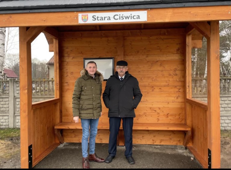 Nowe wiaty przystankowe. Poprzednie zniszczył orkan Dudley