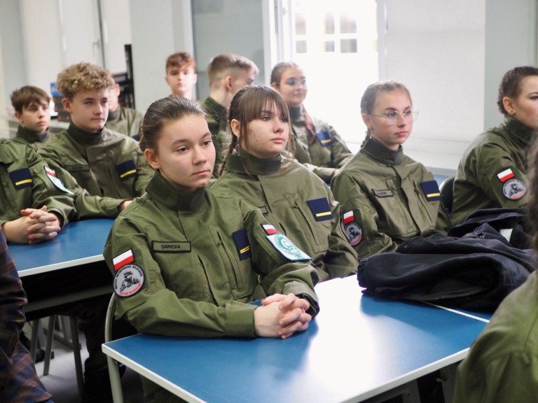 Kaczki Średnie. Będą wirtualnie strzelać. Dzięki współpracy ze stowarzyszeniem