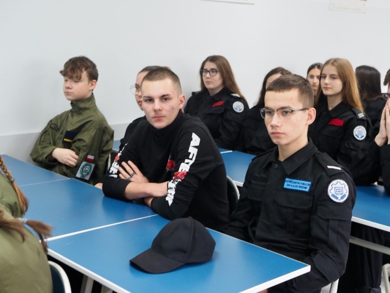 Kaczki Średnie. Będą wirtualnie strzelać. Dzięki współpracy ze stowarzyszeniem