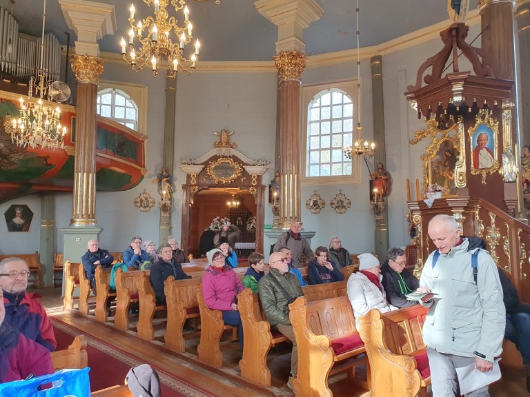 Wyszyna przywitała turystów z Konina. Na Spacerze Walentynkowym