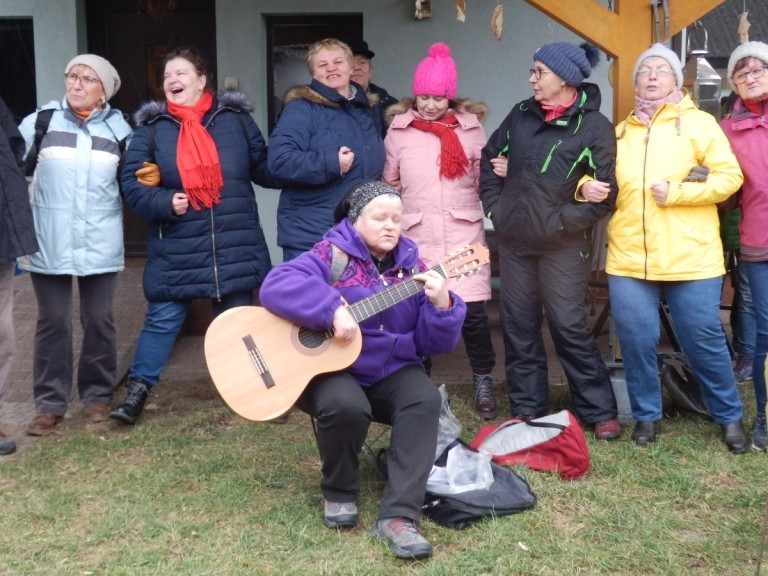 Wyszyna przywitała turystów z Konina. Na Spacerze Walentynkowym