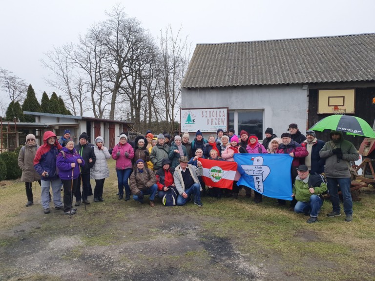 Wyszyna przywitała turystów z Konina. Na Spacerze Walentynkowym