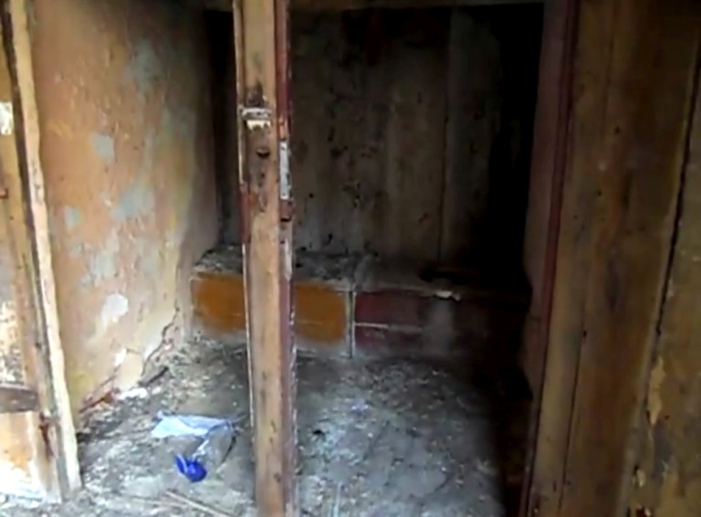 Kamienica Essowej miała jeszcze dwóch właścicieli i 48... ubikacji