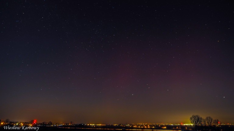 Kolorowy spektakl na niebie. Zorza polarna widziana w powiecie tureckim
