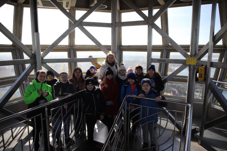 Nietypowa lekcja muzealna. Poznawali swojego patrona