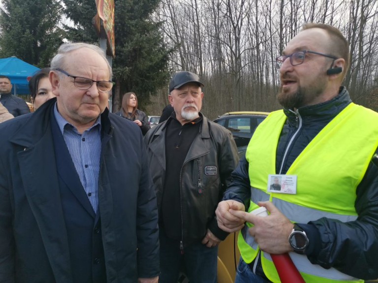 Chcą konsultacji, a nie kolei. Czekają na ministra Bartosika!